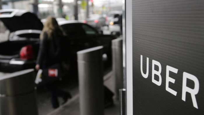 Fahrdienstvermittler Uber startet in Hamburg