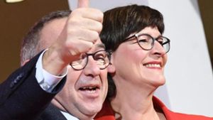 Beben in SPD: Sieg für GroKo-Kritiker Walter-Borjans/Esken