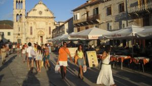 Kroatien: Strafe für Suff und Badehose