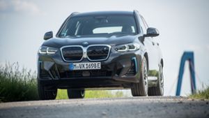 Test BMW iX3 M Sport: Das X, das I und das M