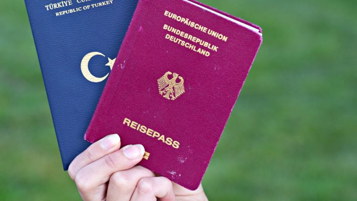 CDU will doppelte Staatsbürgerschaft kippen
