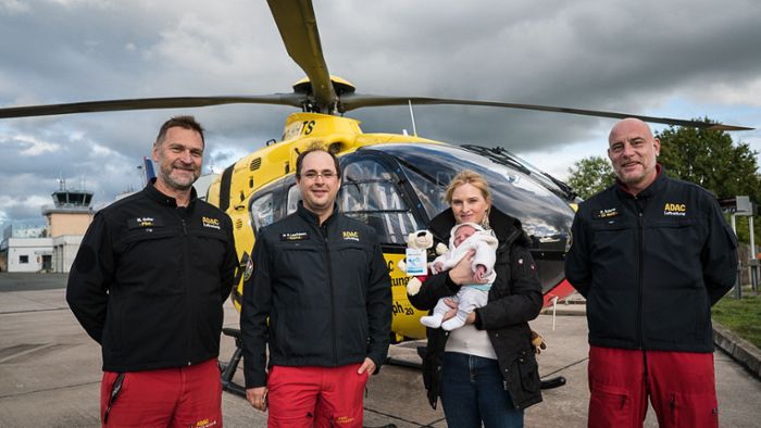 Besondere Geburtshilfe: Hubschraubereinsatz mit Happyend