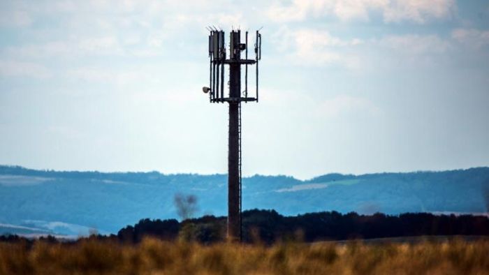 Scheuer: Lückenlose Versorgung mit Mobilfunk überfällig