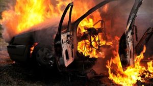 Mercedes in Flammen