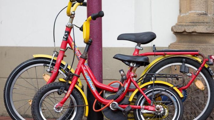 Fahrrad gestohlen - Polizei kauft Sechsjährigem ein neues