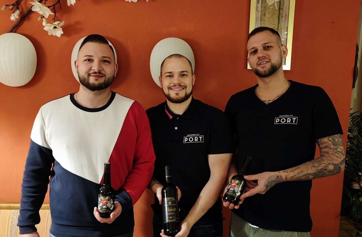 Christian Fruntz, Michael Stark und Richard Fruntz haben nach dem Glühportwein ein weiteres neuartiges Produkt aus Portwein entwickelt. Das Portler, ein Biermischgetränk aus Bier und Portwein.