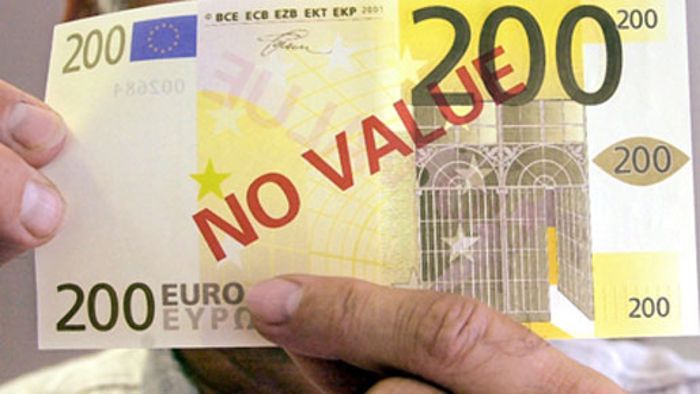 300.000 Euro Falschgeld - Sechs Männer in U-Haft