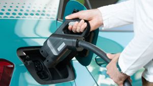 Studie: Preisverfall für E-Autos lässt Leasingraten steigen