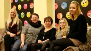 Fünf Mädchen und eine Lehrerin aus Weidenberg starten einen Jugendtreff