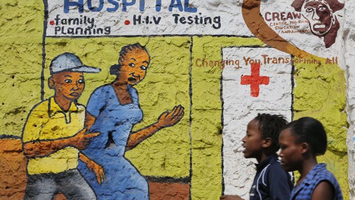 Interview zum Welt-Aids-Tag: „Das Virus wird uns immer begleiten“