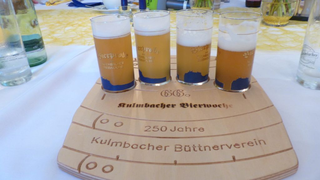 Es ist angerichtet: das Kulmbacher Festbier, das EKU-Bier, das Mönchshof-Bier und das Kapuziner-Weizen (von links). Foto: Ute Eschenbacher