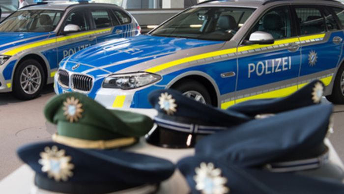 Polizei demnächst mit blauen Wagen
