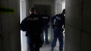 Schüler der Bundespolizei üben auf dem Oschenberg