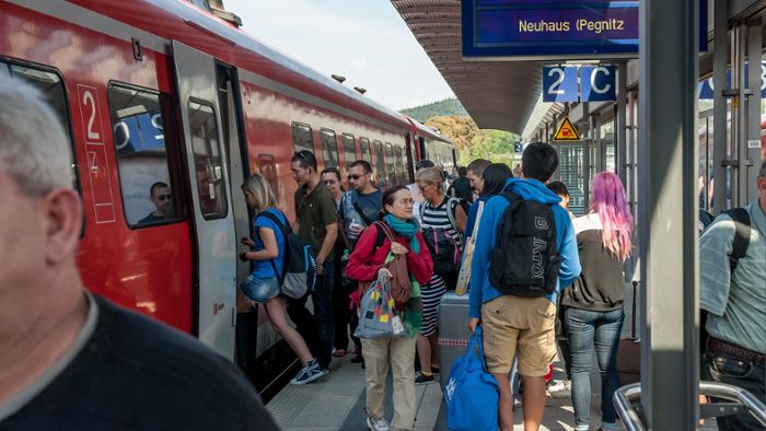 Bahn: Vollsperre wird zur Belastungsprobe für Personal und Fahrgäste