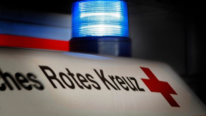 Nürnberger Straße: Fußgängerin angefahren und schwer verletzt