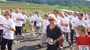 Im Laufschritt gegen Brustkrebs - 400 Menschen sind beim Senocura-Lauf am Start