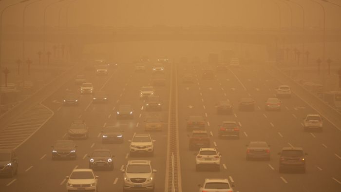 Stärkster Sandsturm seit Jahren fegt über Peking hinweg