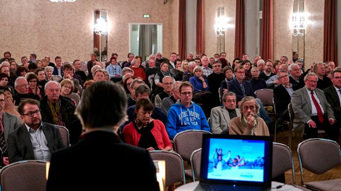 Leises Lob und viel Kritik: Stadt Bayreuth stellt Stadthallenplanung