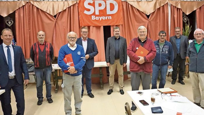 SPD Hohenberg ehrt treue Mitglieder