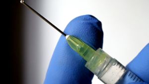 Söder: Astrazeneca-Impfangebote notfalls auf eigenes Risiko