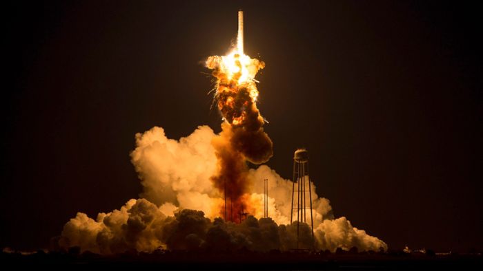 Rakete explodiert bei Start zur ISS
