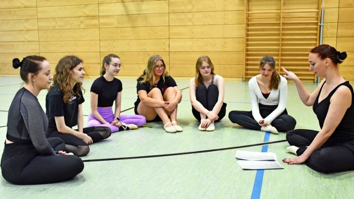 Auf der Luisenburg: Ballettschülerinnen tanzen bei „Sister Act“