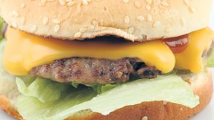 Dreikäsehoch will Burger und löst Suchaktion aus