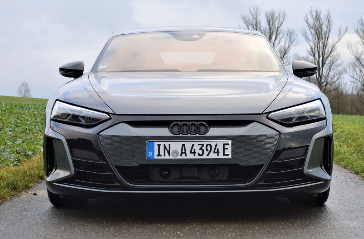 Test: Audi e-tron GT RS: Wahnsinn mit Suchtpotenzial - Oberfranken -  Nordbayerischer Kurier