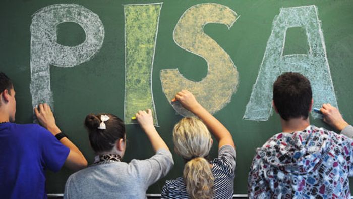 Deutschland holt bei PISA leicht auf