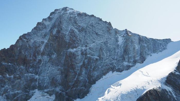 Drei deutsche Bergsteiger stürzen in der Schweiz in den Tod