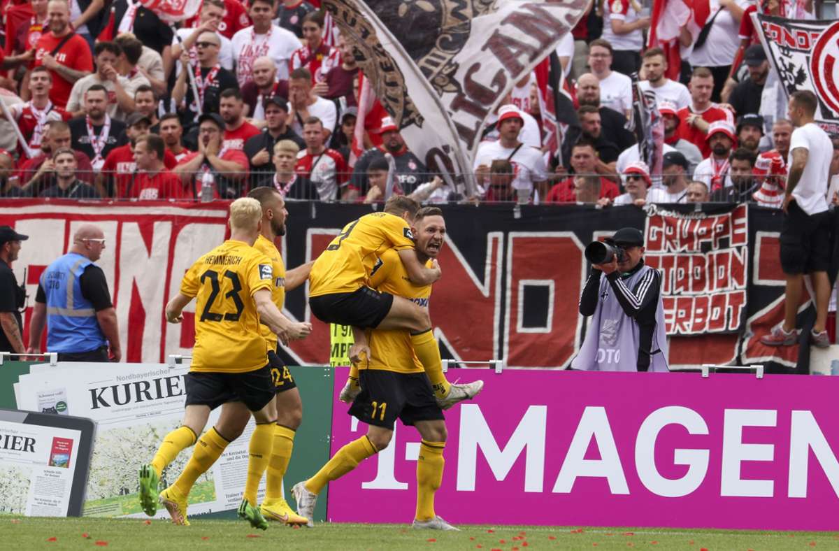 Impressionen vom Spiel der SpVgg Bayreuth gegen Rot-Weiß Essen (1:1).