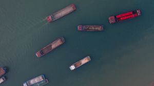 Unfälle: Schiff bringt Brücke in China zum Einsturz