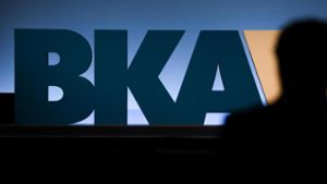BKA geht gegen Bombenbau-Anleitungen im Internet vor