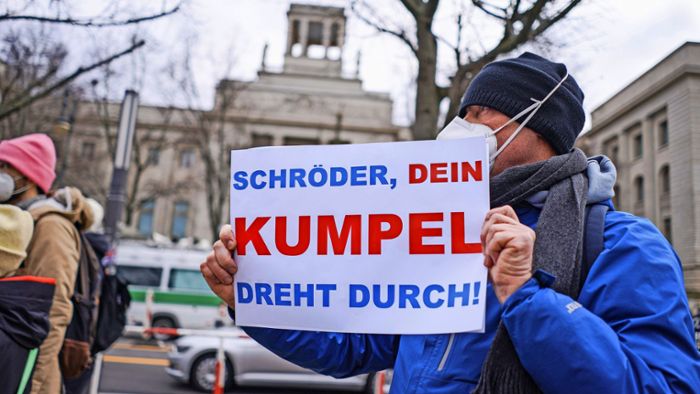 SPD in der Region auch auf Distanz zu Alt-Kanzler Schröder