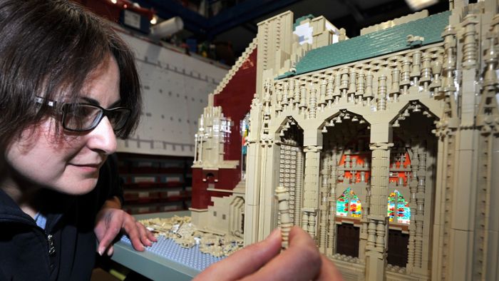 Münster aus Legosteinen nachgebaut