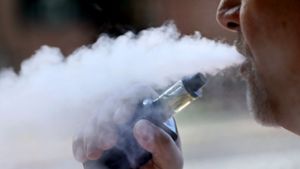E-Zigaretten: Tabakindustrie will Kinder zu lebenslang Süchtigen machen