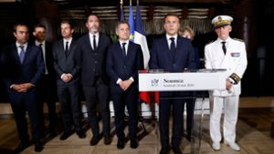 Französisches Überseegebiet: Neukaledonien-Krise: Macron hält strittige Reform zurück