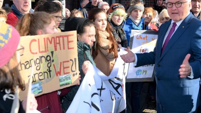 Steinmeier lobt Schülerdemos für Klimaschutz