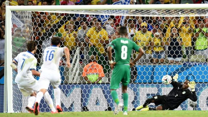 Griechenland im Achtelfinale - 2:1 gegen Elfenbeinküste