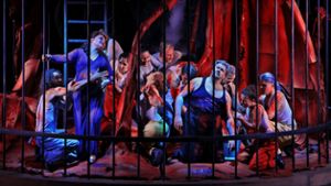 Im Pannenkäfig: Wie die Statisten die Panne bei den Bayreuther Festspielen erlebten