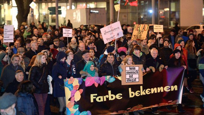 20.000 Menschen demonstrieren gegen "Pegida“