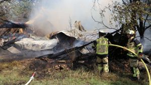 Leerstehender Bauernhof geht in Flammen auf