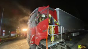 An Rastanlage in Himmelkron: Lkw-Fahrer stirbt in brennendem Führerhaus