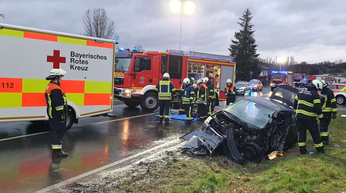 Unfall zwischen Melkendorf und Katschenreuth im Kulmbacher Stadtgebiet.
