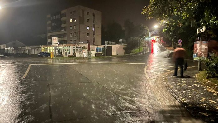 Oberfranken: Unwetter: Überflutungen, Stromausfälle und Blitzeinschläge