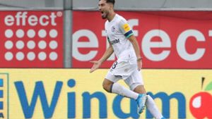 Schalke 04 schläft Aufsteiger Paderborn deutlich